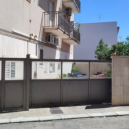 Lägenhet Casa Mandarino Con Parcheggio Conversano