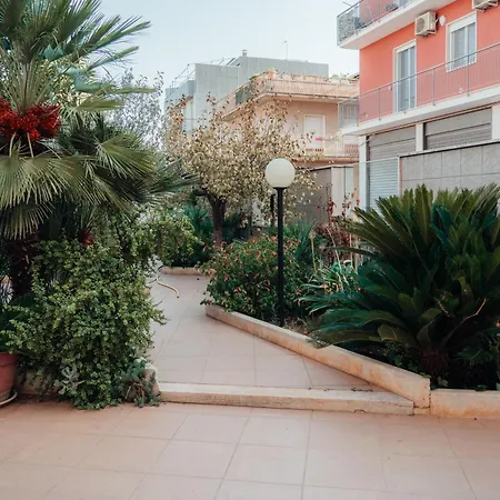 Casa Mandarino Con Parcheggio Daire
