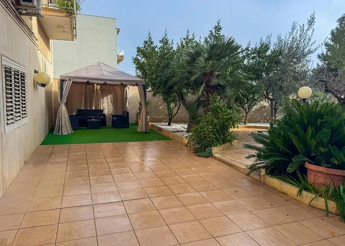 Casa Mandarino Con Parcheggio Apartment